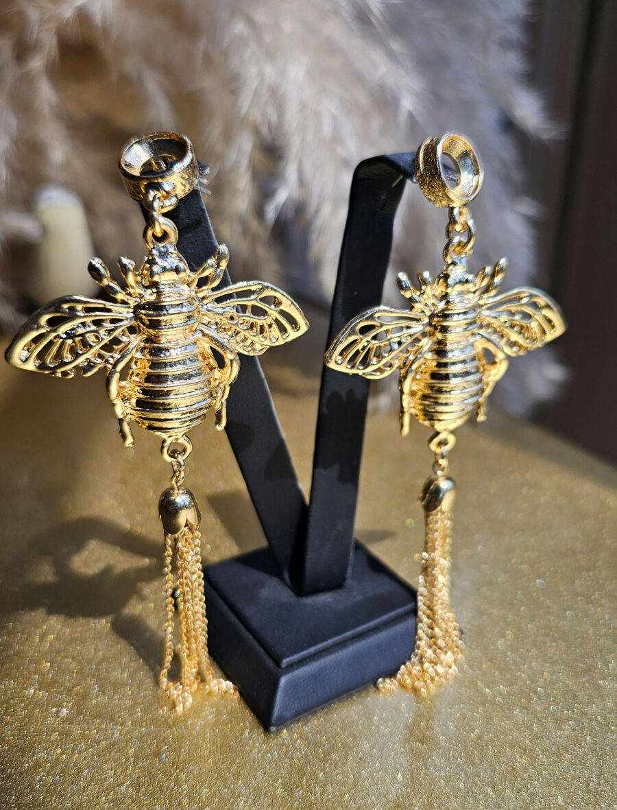 Gold Saçak Arı Küpe - Görsel 2