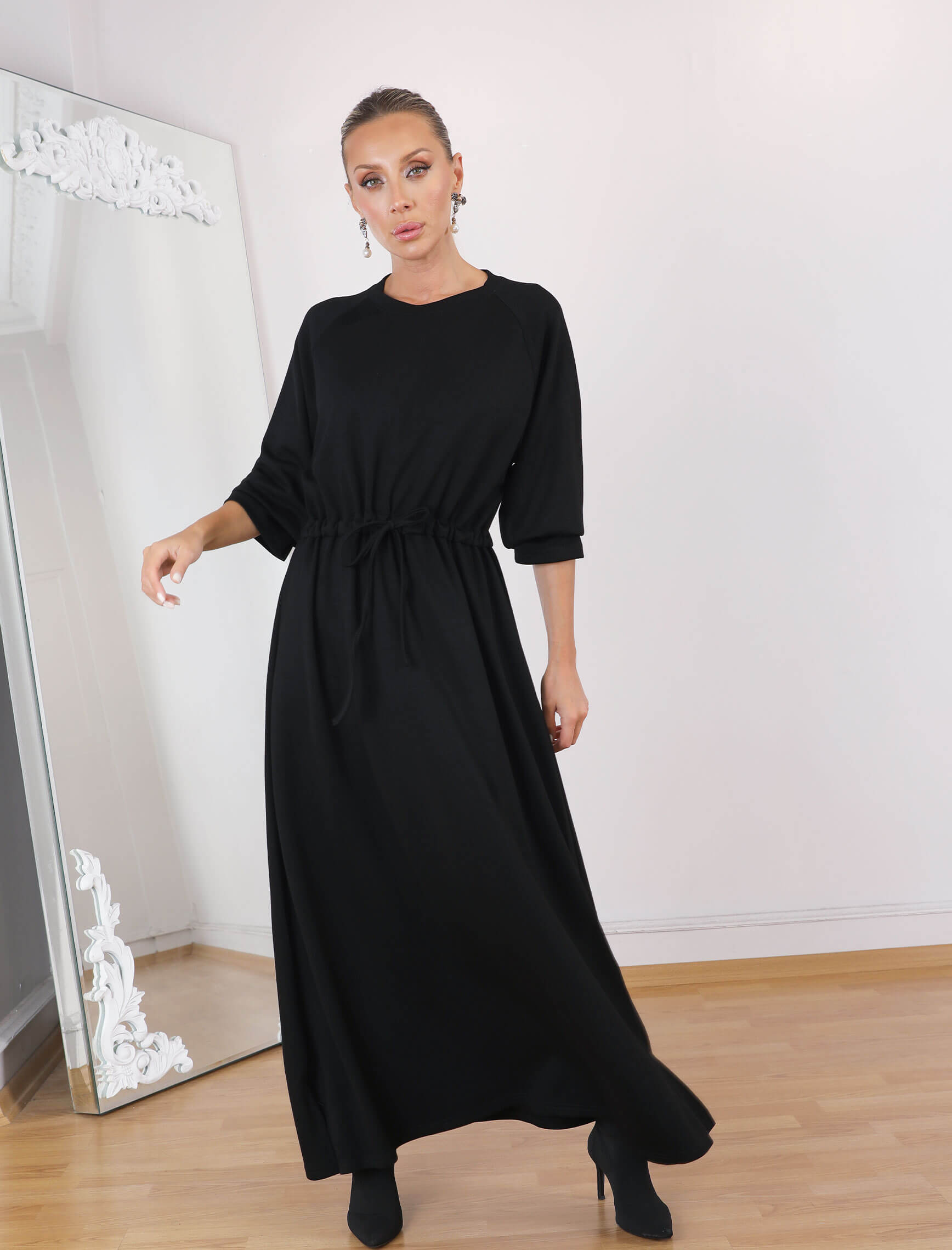 Siyah Bel Büzgülü Tina Elbise