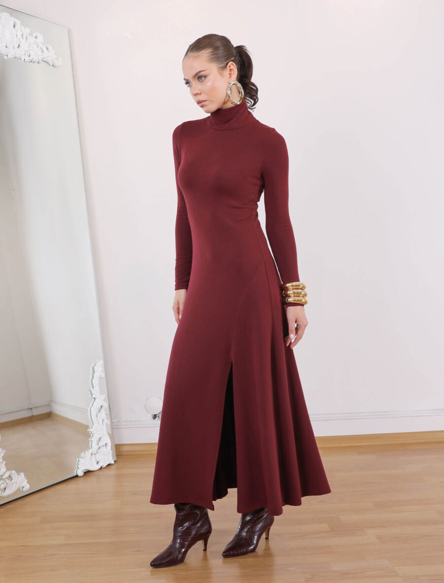 Bordo Boğazlı Yan Yırtmaç Elbise - Görsel 4