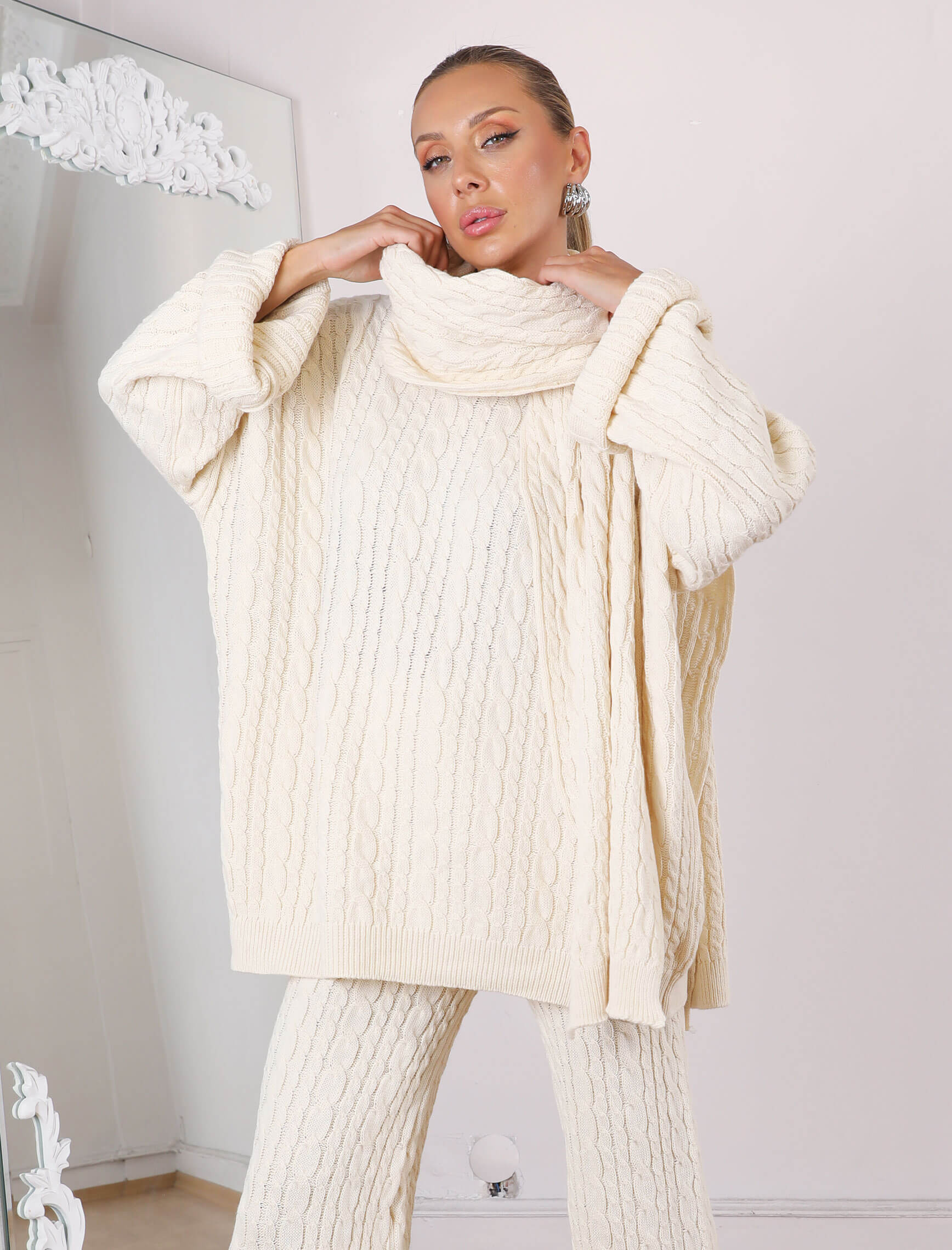 Ekru Saç Örgü Atkılı Takım - Görsel 3