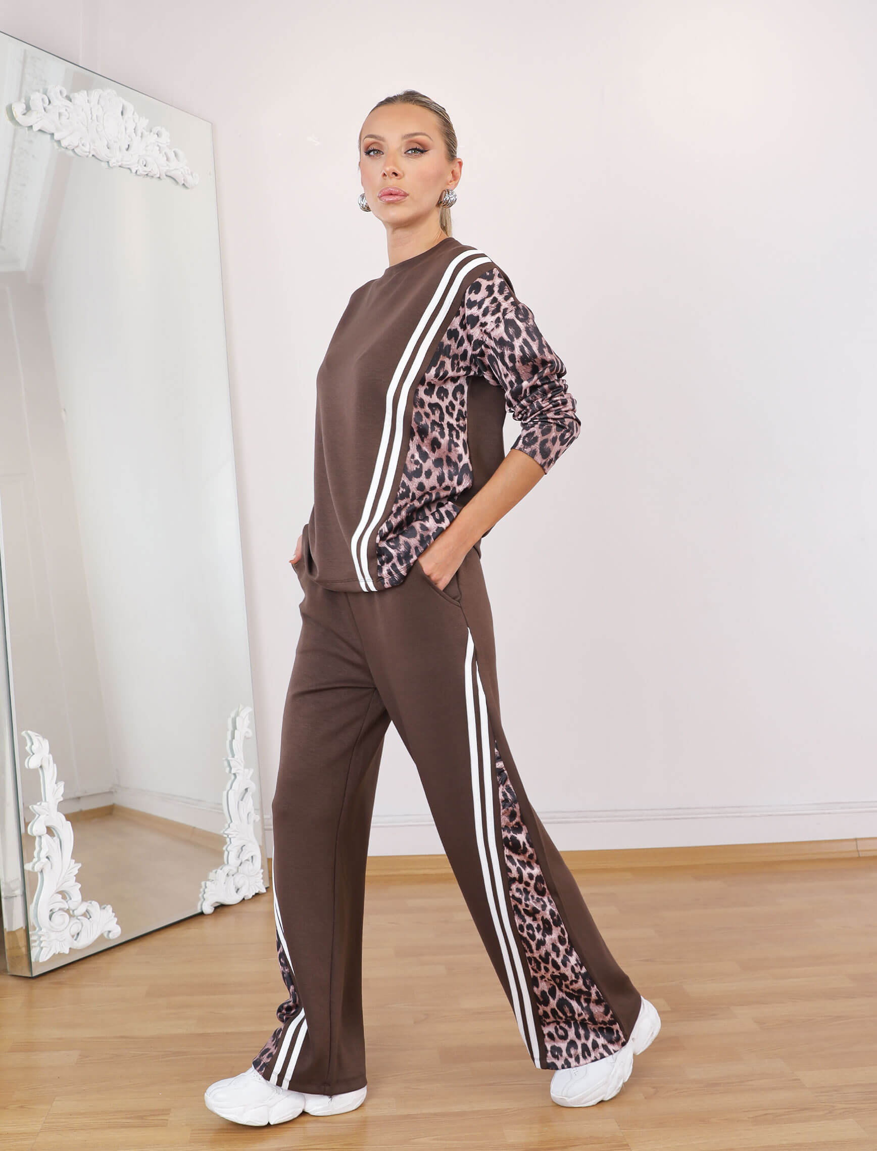 Kahve Leopardesen Beyaz Şerit Takım - Görsel 3