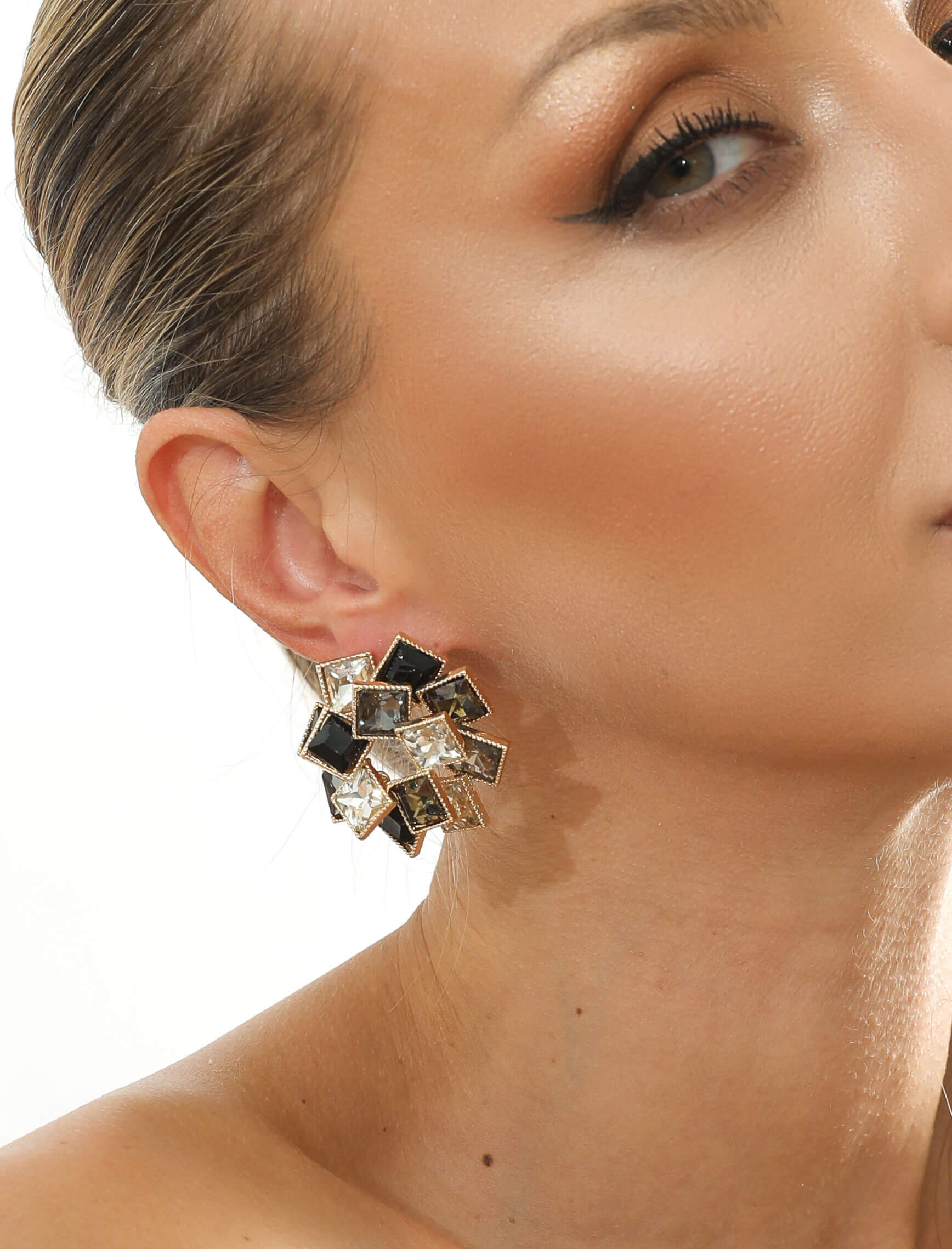 Siyah Beyaz Taşlı Monre Küpe