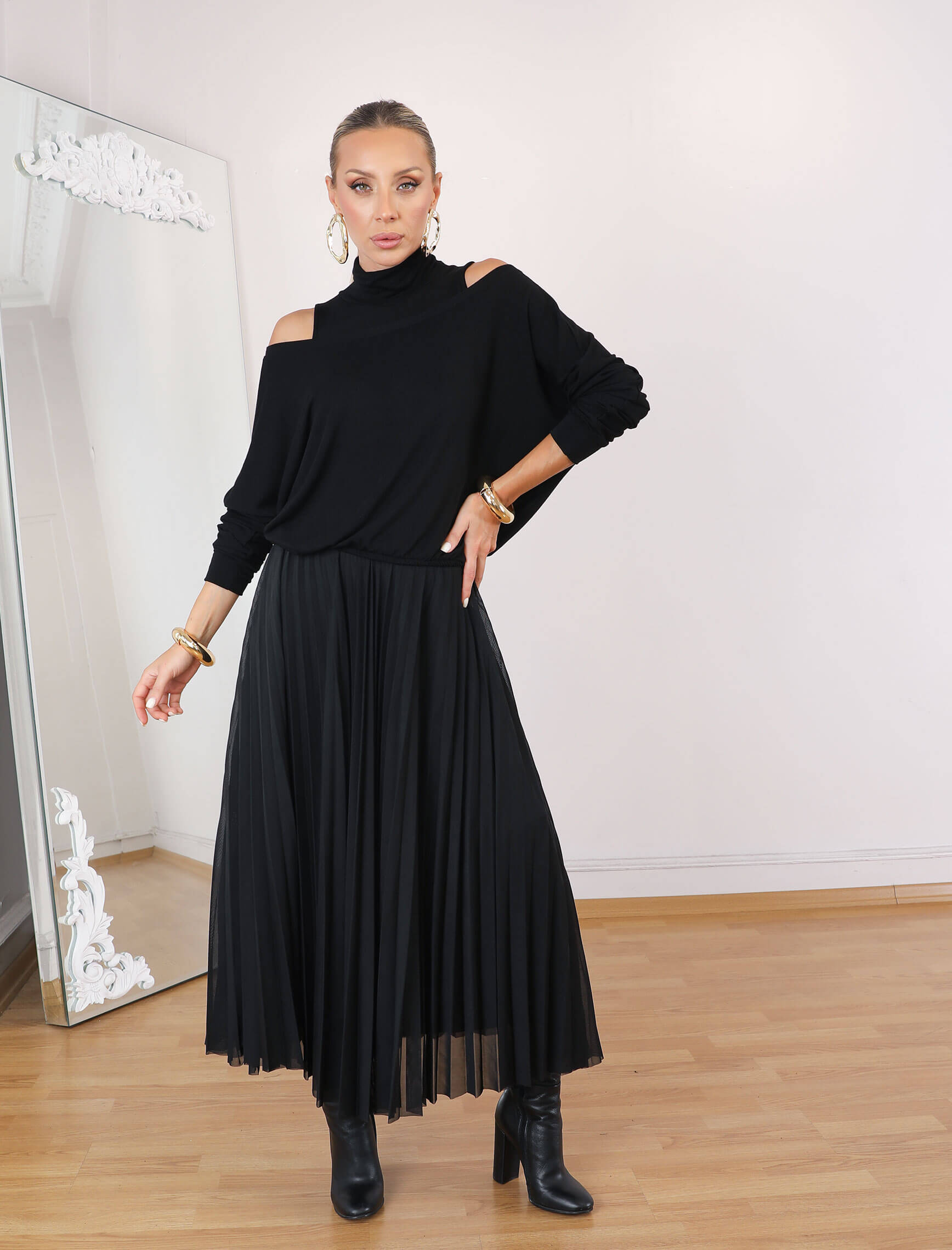 Siyah Boğazlı Rua İkili Elbise - Görsel 3