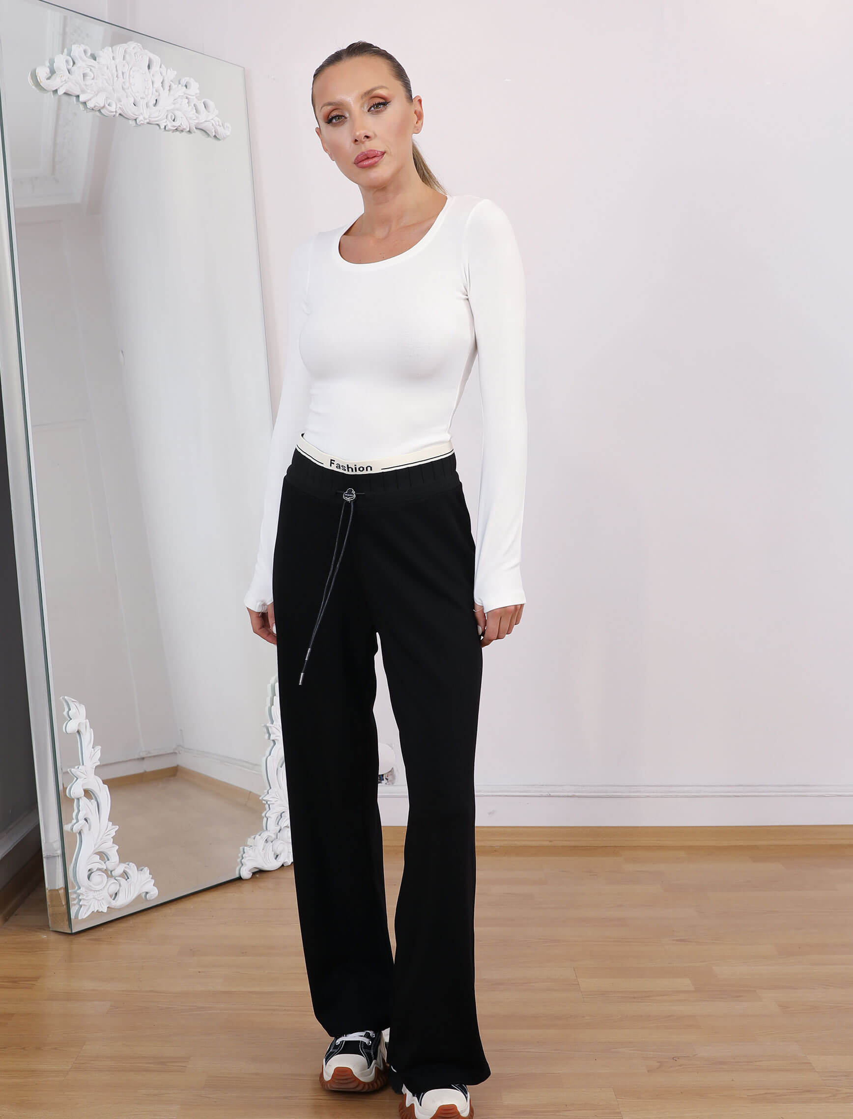 Siyah Bandaj Spor Pantolon - Görsel 5