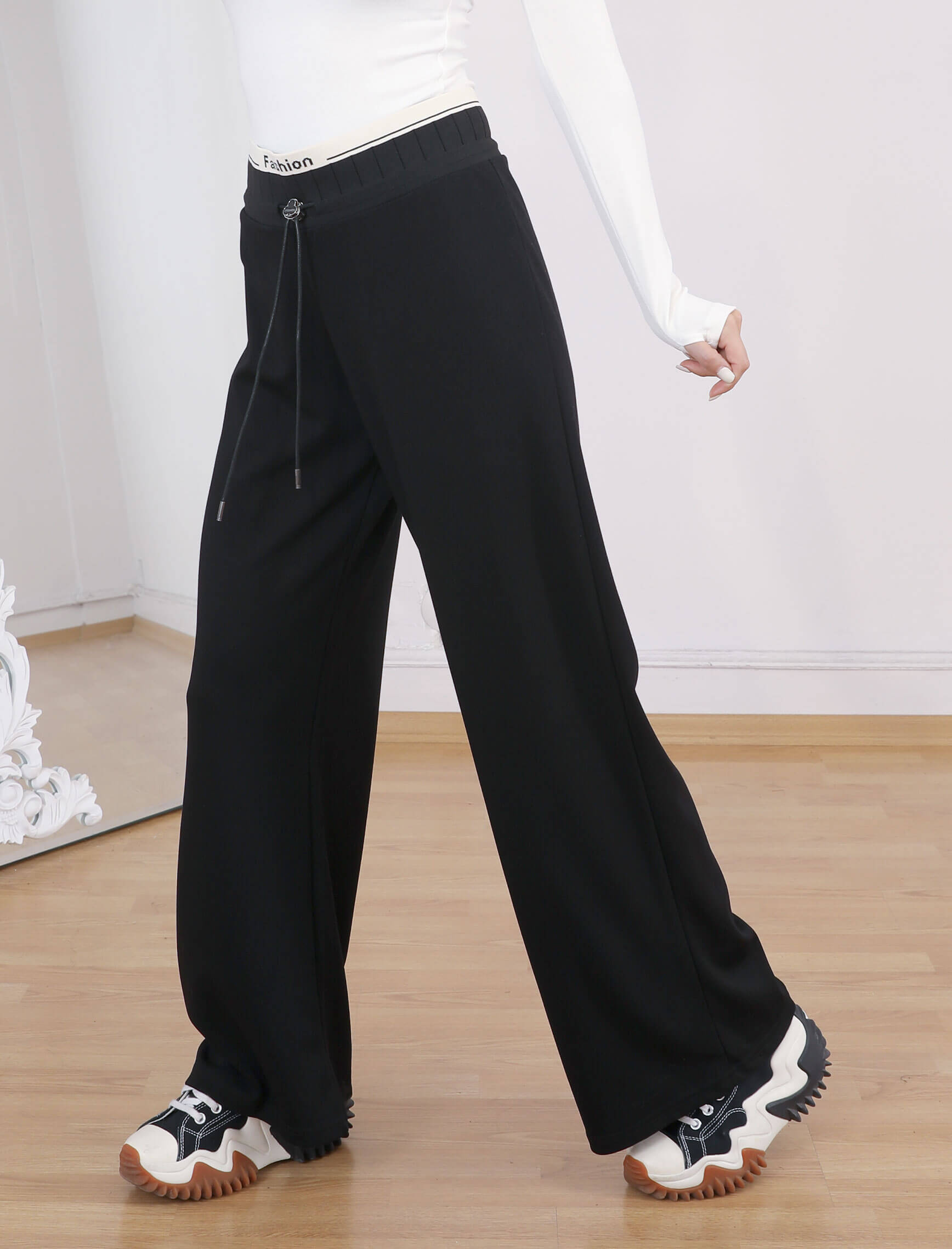 Siyah Bandaj Spor Pantolon - Görsel 2