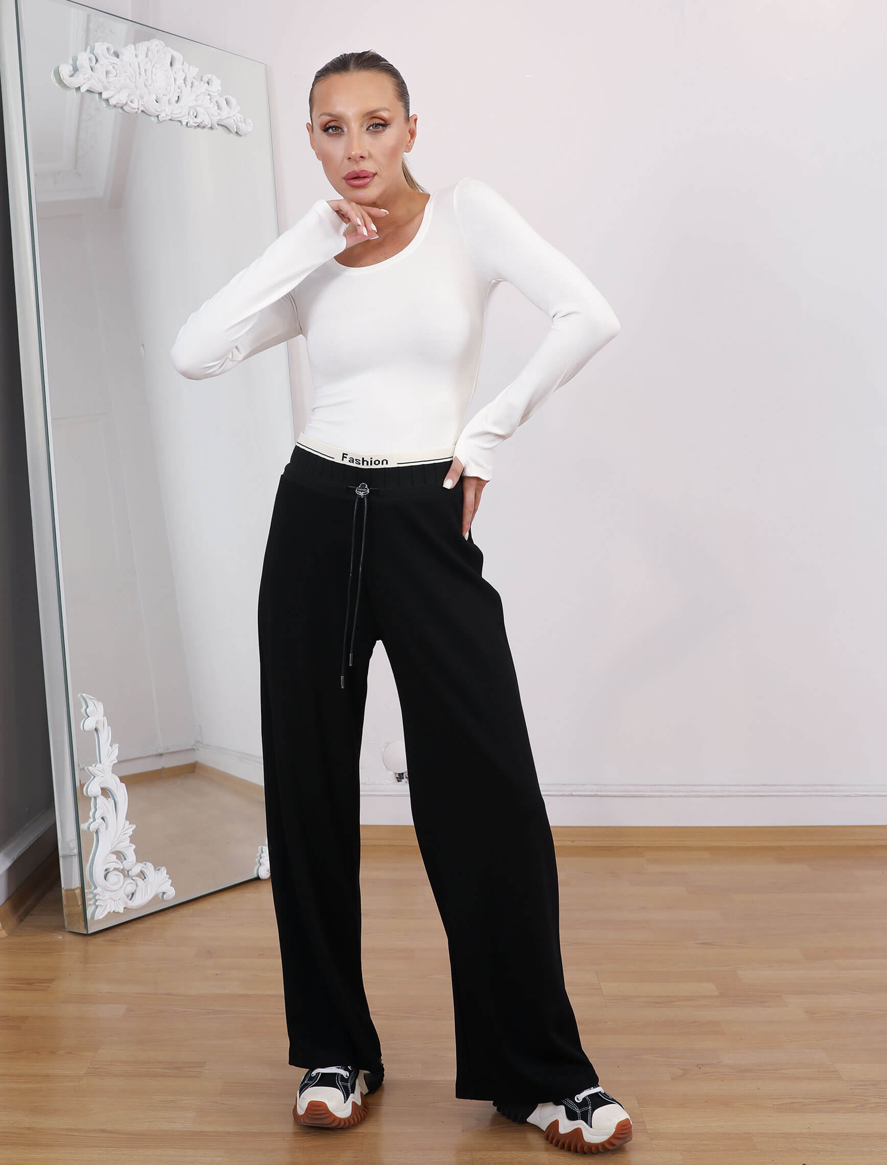 Siyah Bandaj Spor Pantolon - Görsel 4