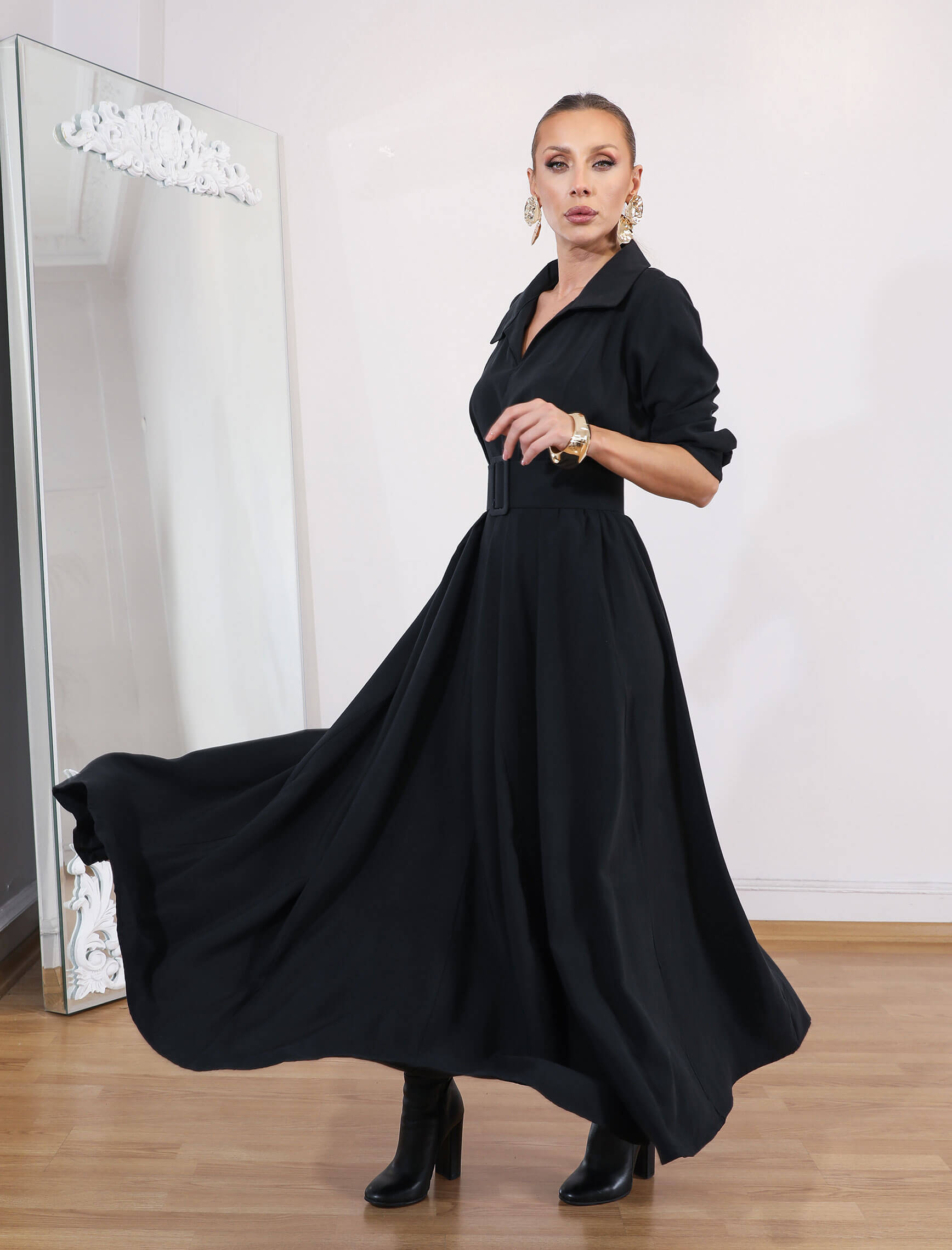 Siyah Tensel Piare Kemerli Elbise