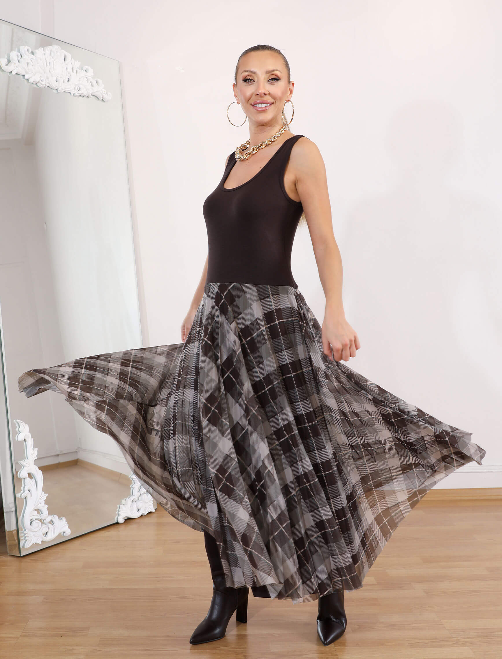 Kahve Ekose Etekli Rua Elbise - Görsel 3