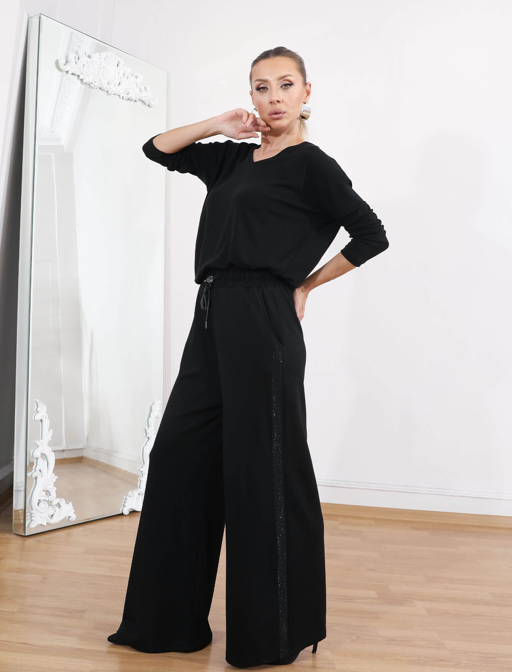 Siyah Yan Çizgi Taş Spor Pantolon