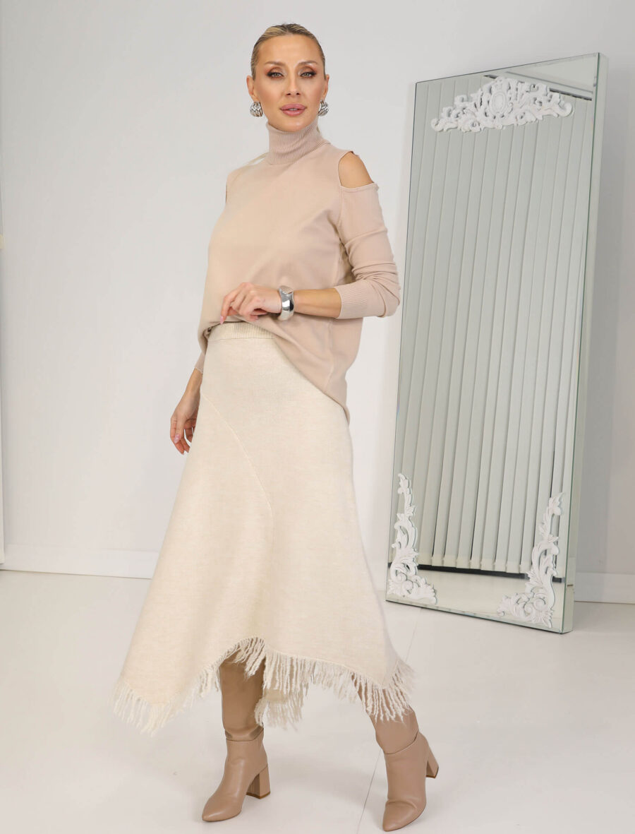 Bej Asimetrik Saçaklı Triko Etek