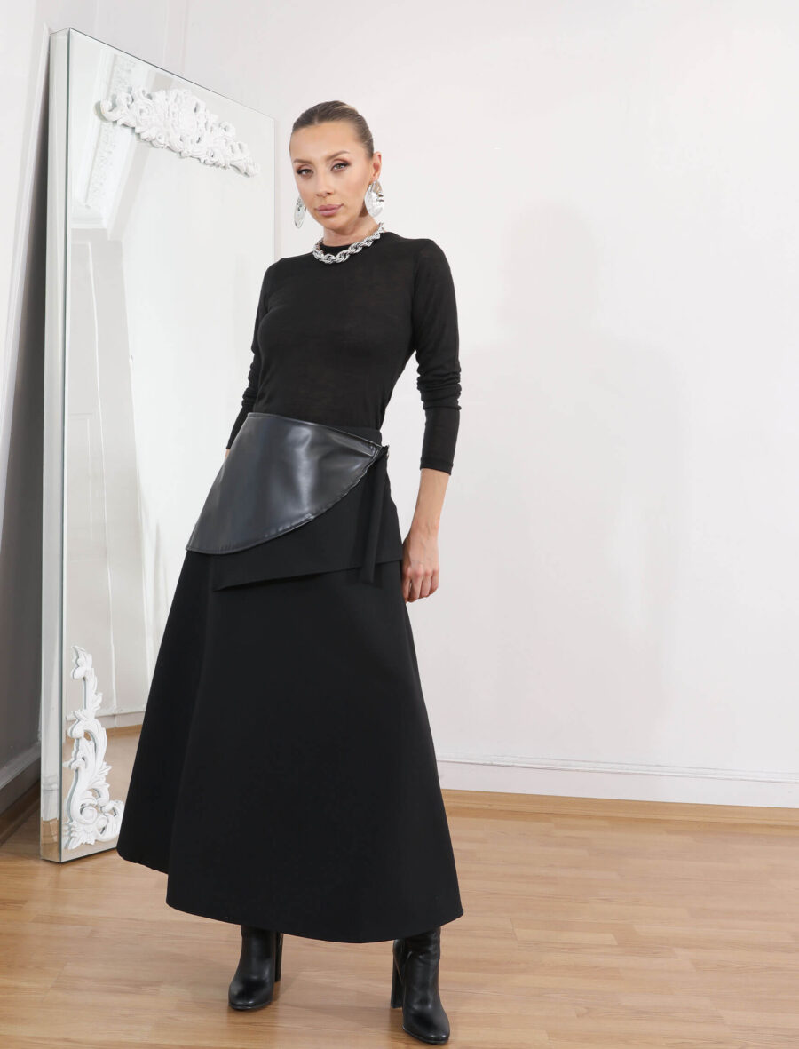 Siyah Deri Bağlama Kuja Etek