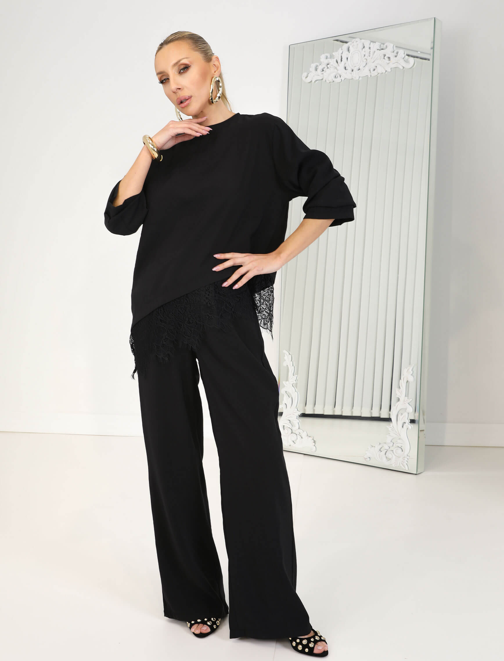 Siyah Elisa Dantelli Takım