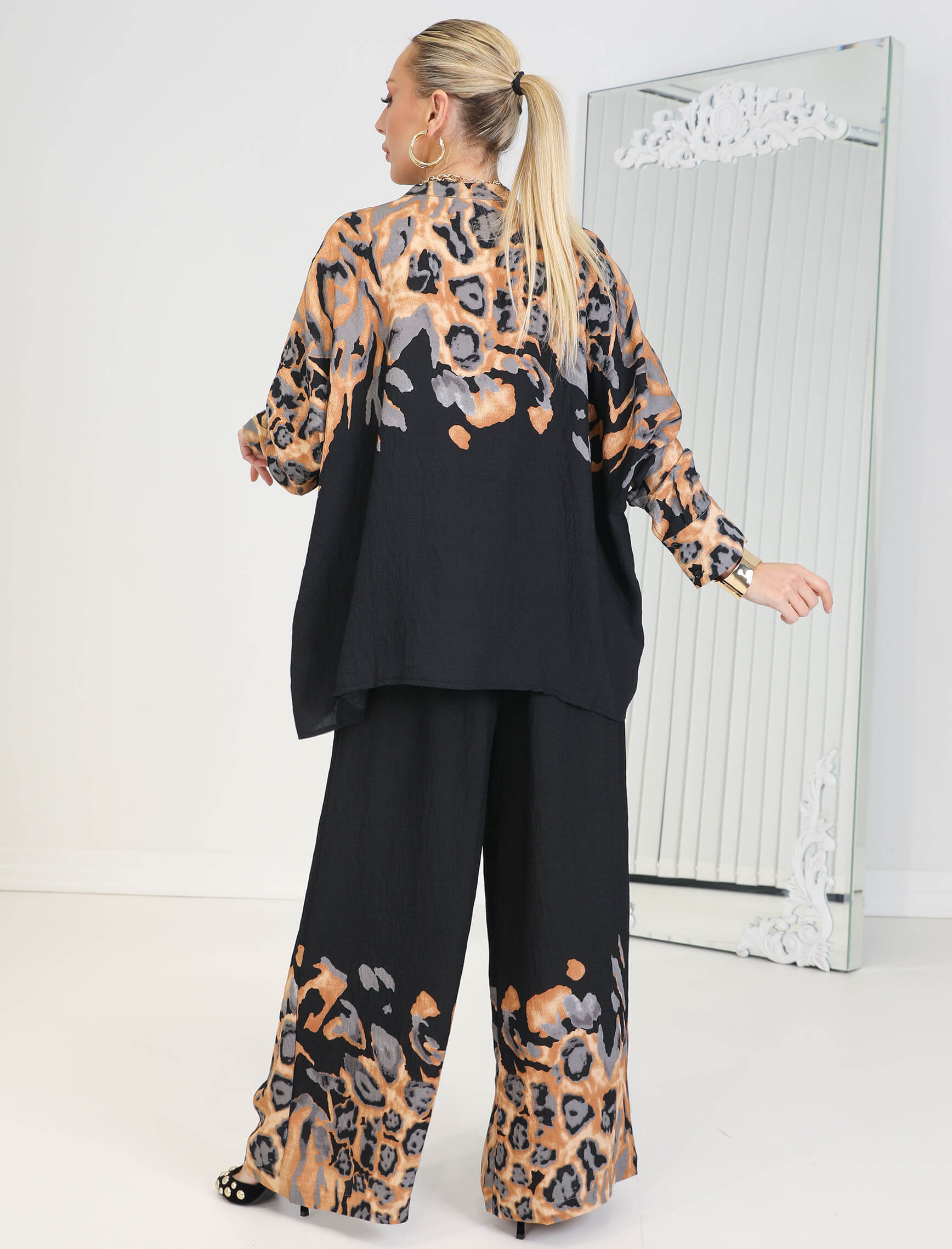 Siyah Leopardesen Lia Takım - Görsel 3