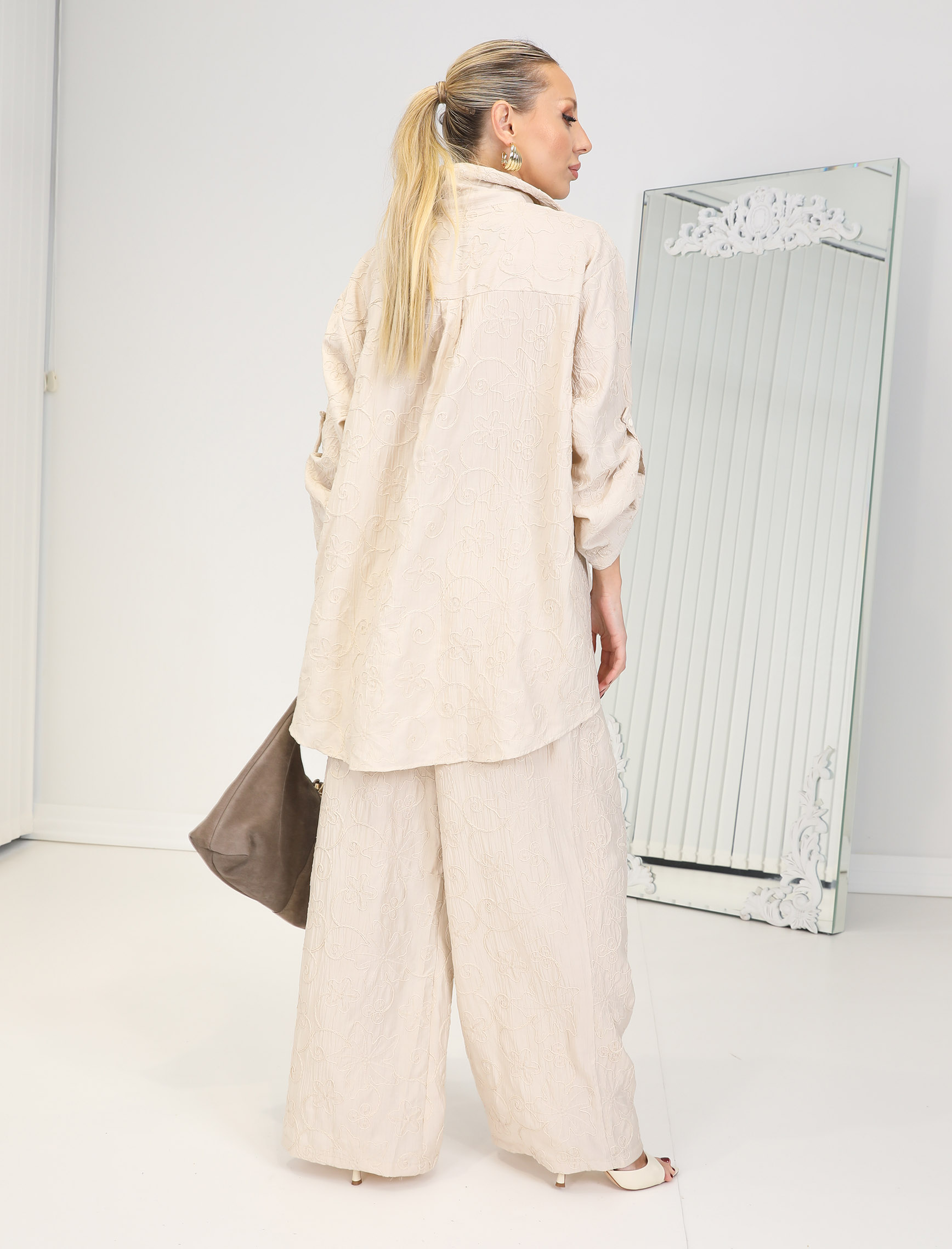 Taş Nakışlı Floral Takım - Görsel 5