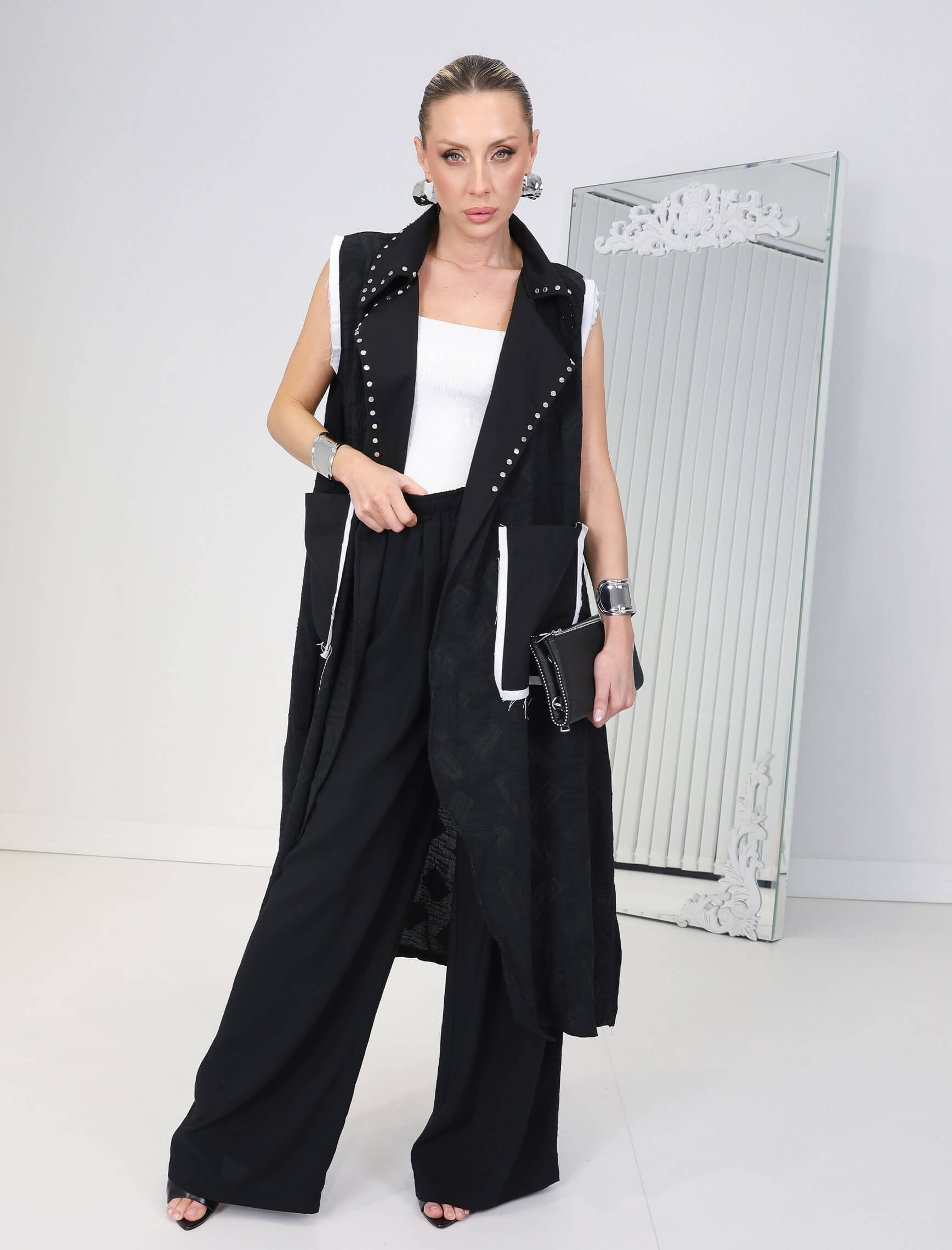 Siyah Troklu Goya Yelek - Görsel 3