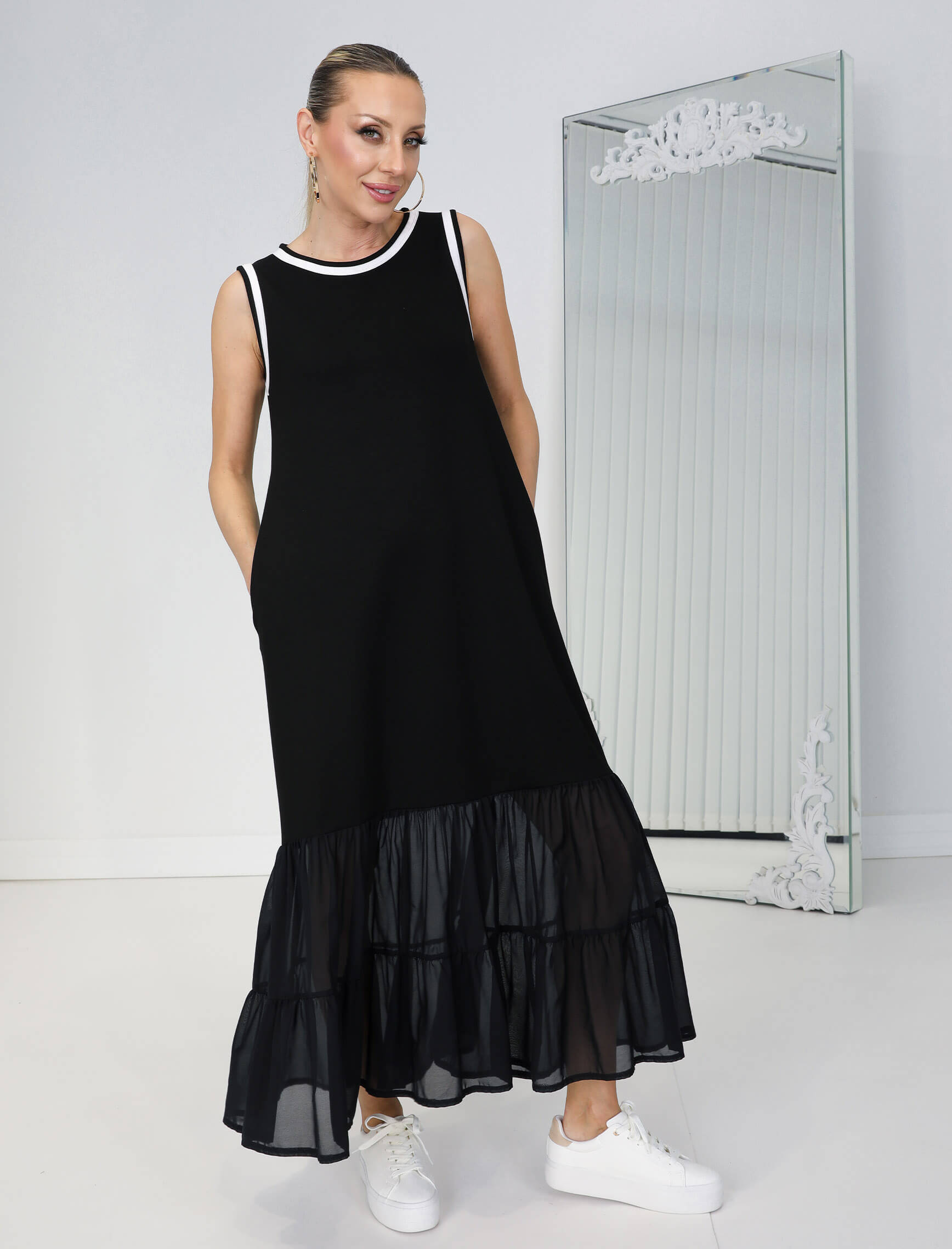 Siyah Beyaz Biye Şifon Etek Elbise