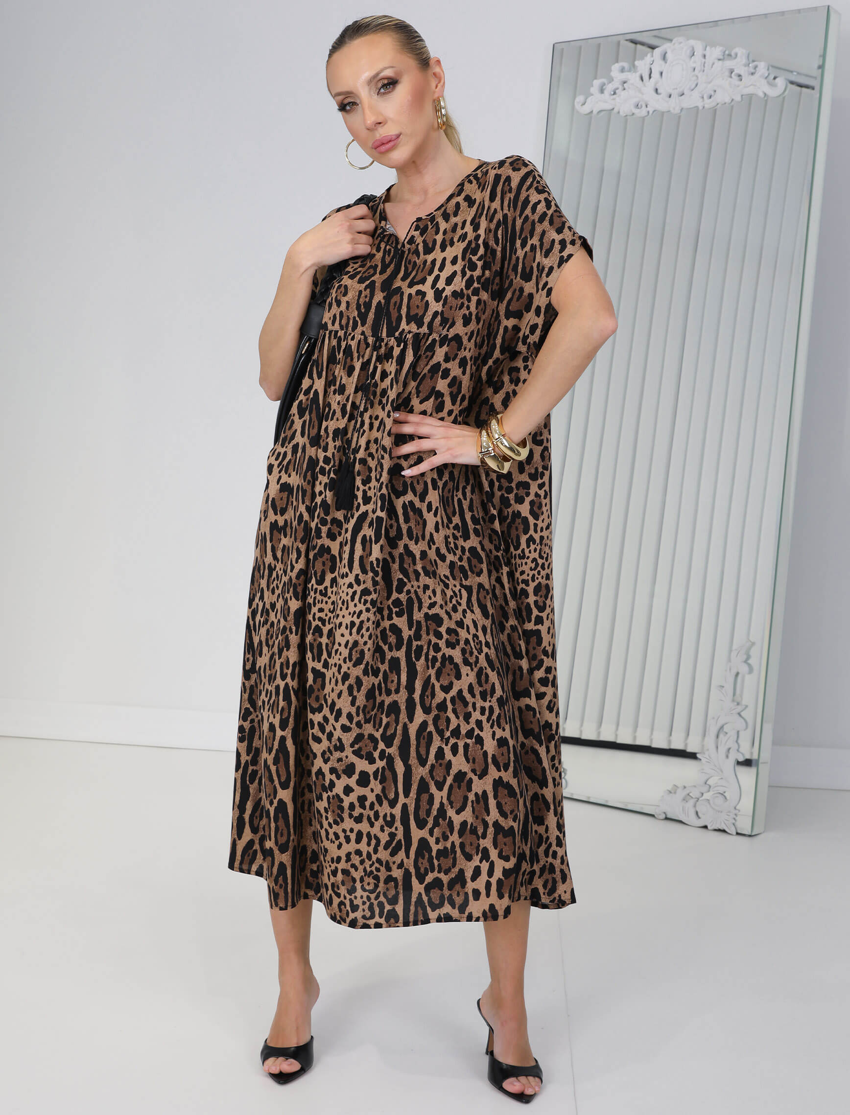 Leopardesen Max Elbise